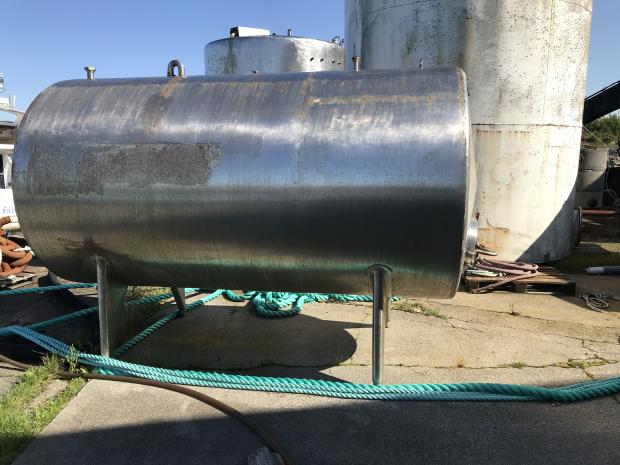 Rustfri tank